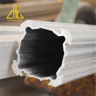 Tööstuslik alumiiniumist väljapressimine